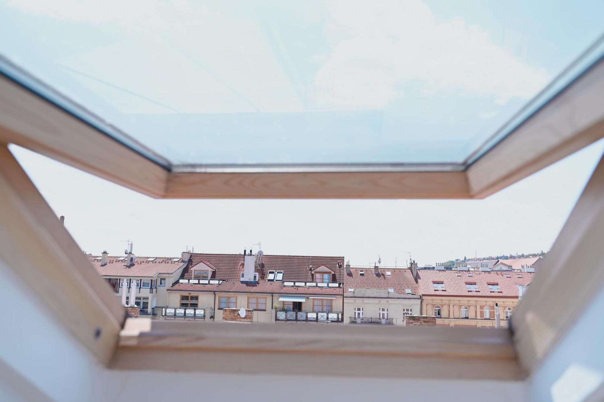 Bohemian Symphony Apartment Prague Luaran gambar